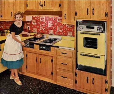 50s-great-wood-cabinets-with-caloric-appliances415