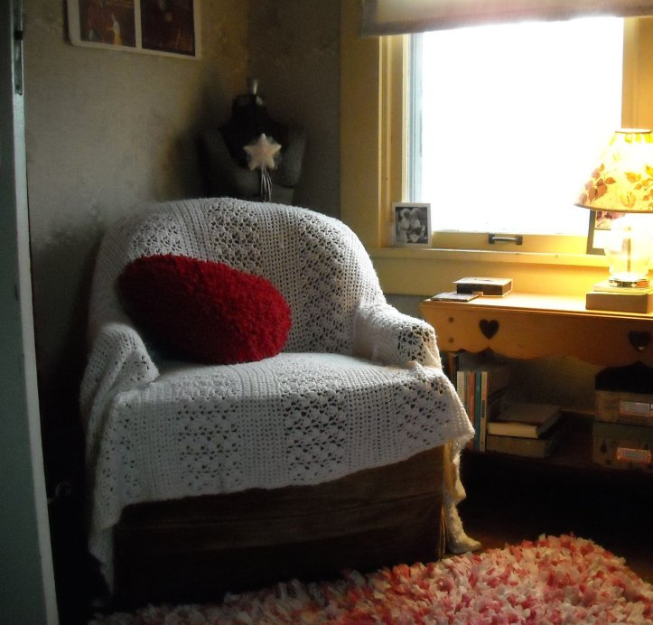 172101_187133561305207_3651553_o