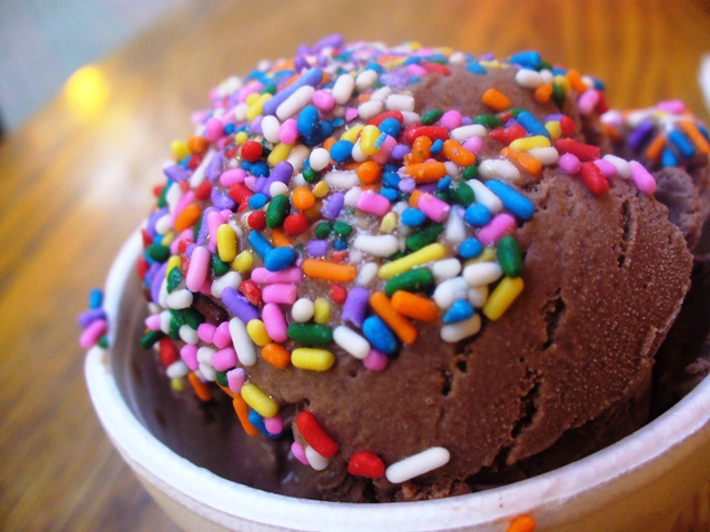 chocolate-ice-cream-with-sprinkles